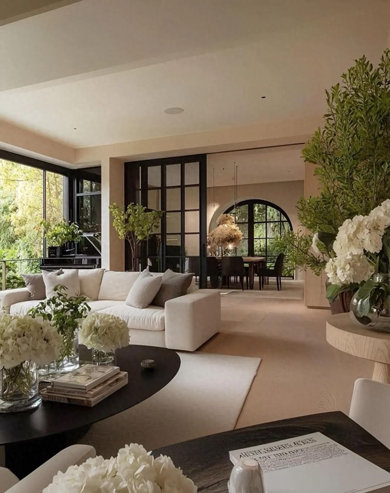 法式极简轻奢风，优雅与简约的完美融合