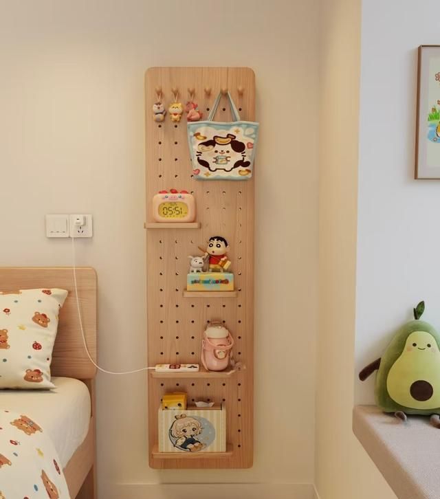 “床头柜”已逐渐退出中国家庭，看看年轻人的做法，高级又实用 - 家居知识