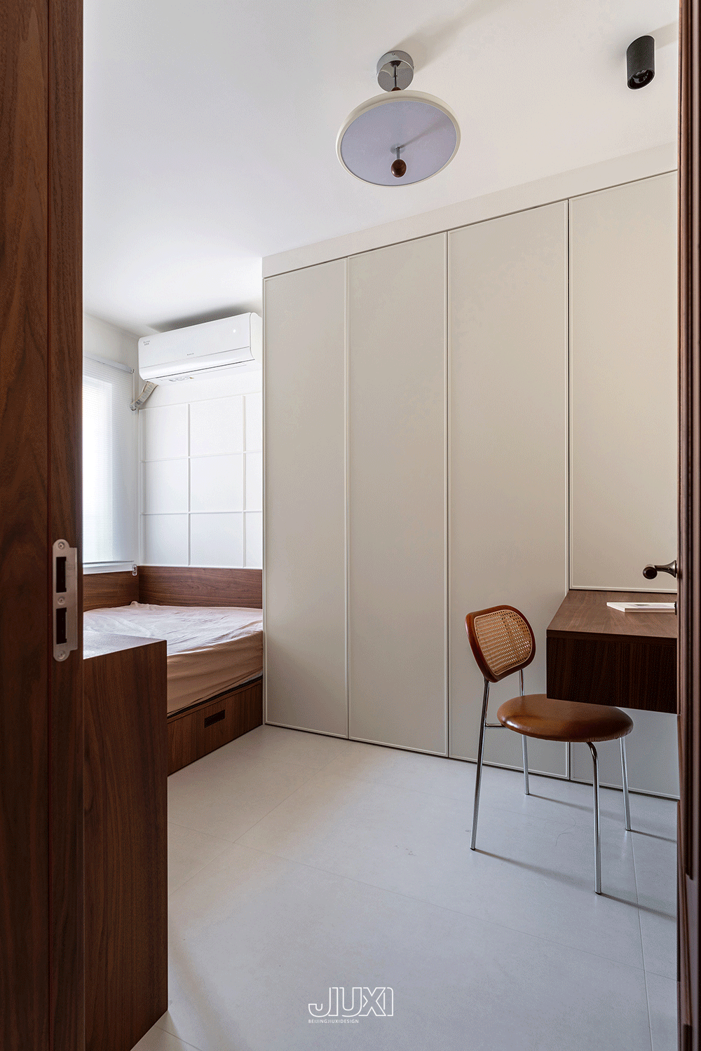 94㎡简约中古宅，破局动线×原木基调，重塑多功能空间 - 家居知识