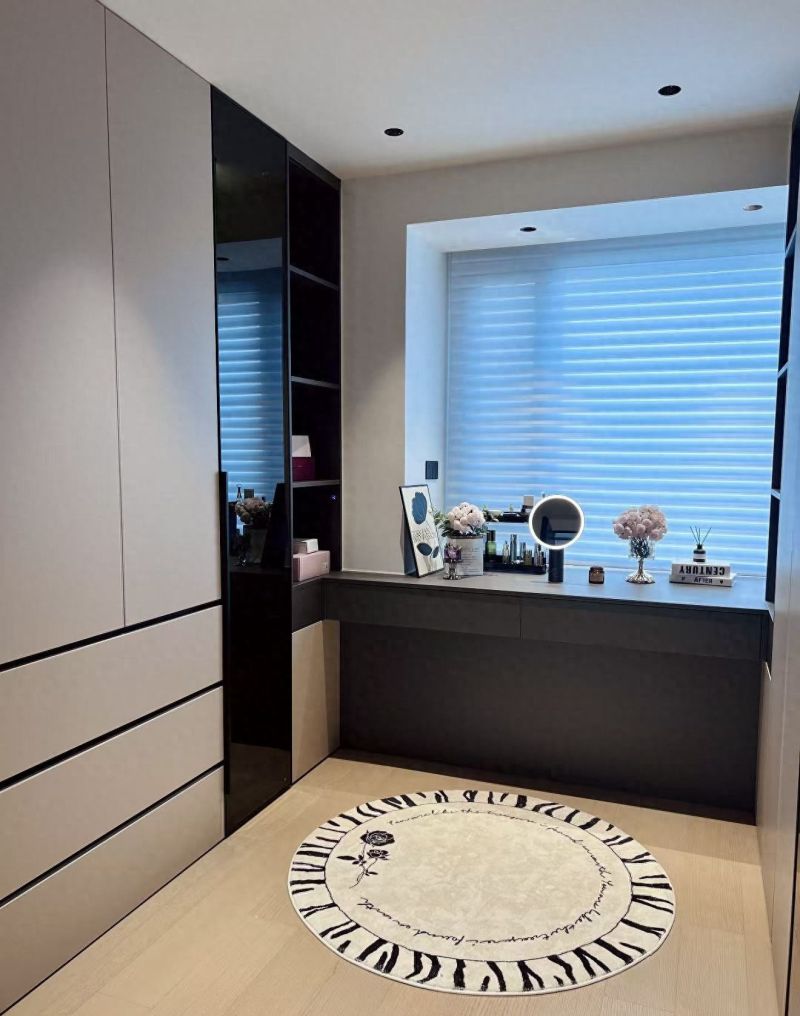 专业老牌厂家定制衣帽间，高性价比首选