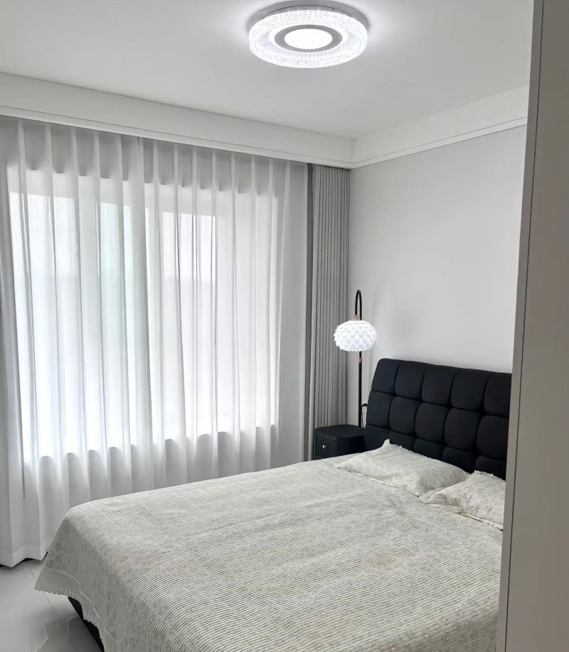 现代简约风完工实景｜通铺+无主灯，这质感谁看了不心动？ - 家居知识