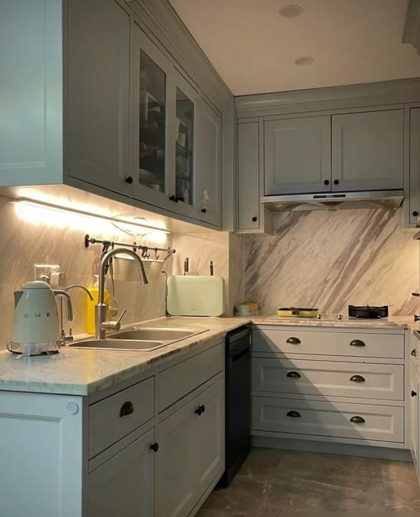 上海一女子的家火了，实用装修出极具“美式韵味”，复古温馨 - 家居知识