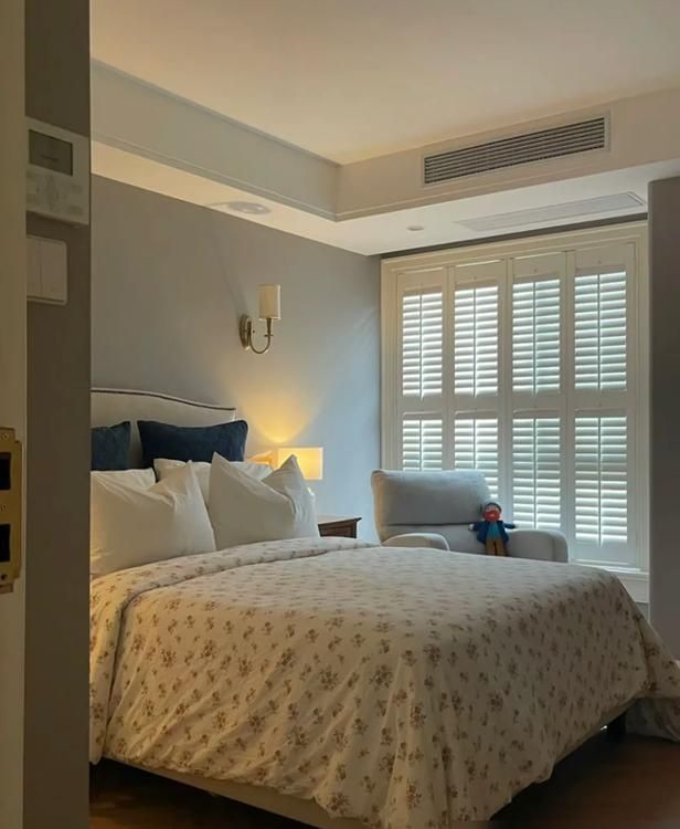 上海一女子的家火了，实用装修出极具“美式韵味”，复古温馨 - 家居知识