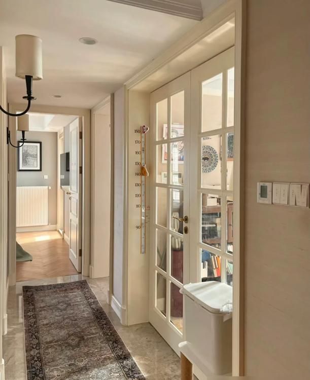 上海一女子的家火了，实用装修出极具“美式韵味”，复古温馨 - 家居知识