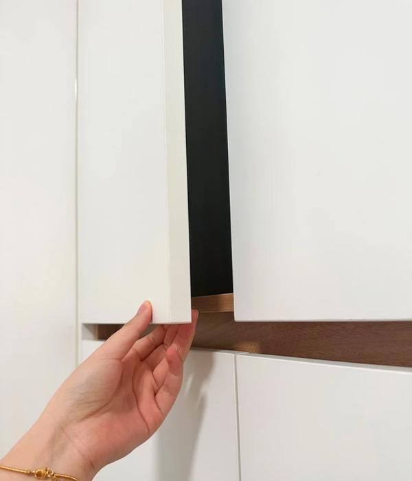 别轻易尝试“意式极简风”，装不好看着很廉价，这5个地方太关键 - 家居知识