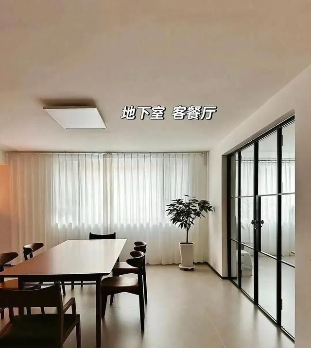 吉林一户人家，因极简装修而走红，全屋空荡荡的，却没有一丝俗气 - 家居知识