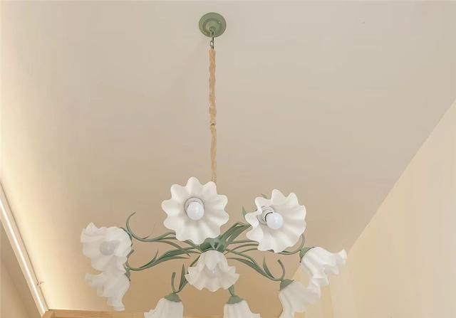 一位湖南姑娘买下21㎡小家，全屋“穷装”奶油风，一室一厅太爽啦 - 家居知识