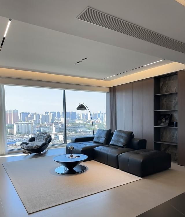 河南一夫妻，不听劝阻一意孤行，装意式极简风，最后效果出人意料 - 家居知识