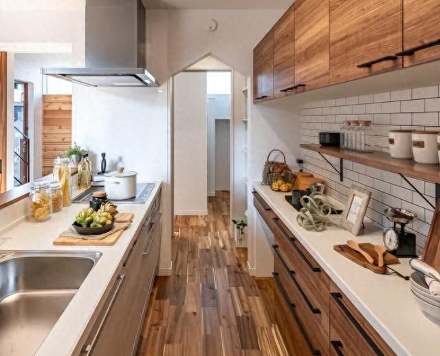 日本厨房装修智慧大揭秘，实用设计令人叹服！