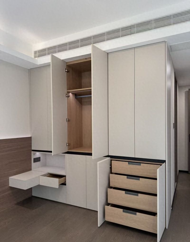 帝凡美居，环保材质定制衣柜，开启品质生活新选择