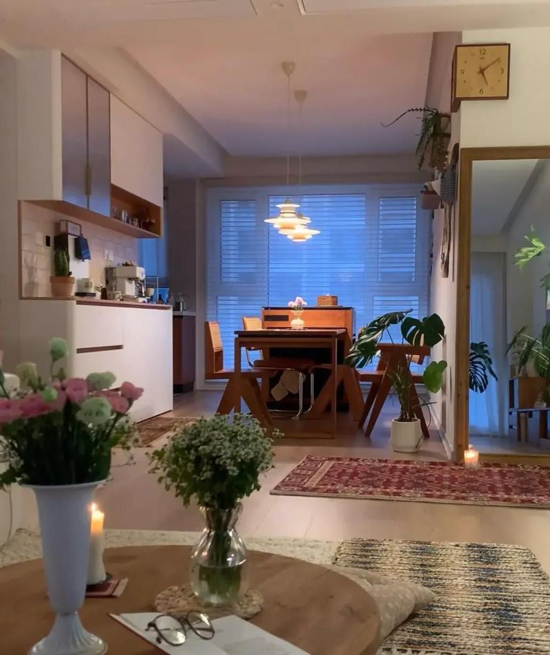 拒绝过度装修，全屋大白墙加原木，反而美哭了 - 家居知识