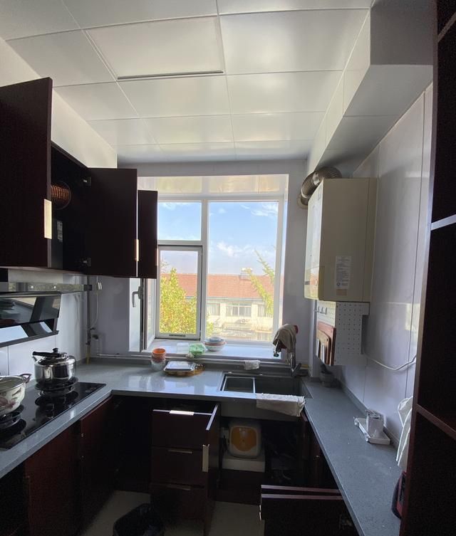 淄博一退休老人晒出80㎡的家，50天打造新中式风，雅致素简还耐看 - 家居知识