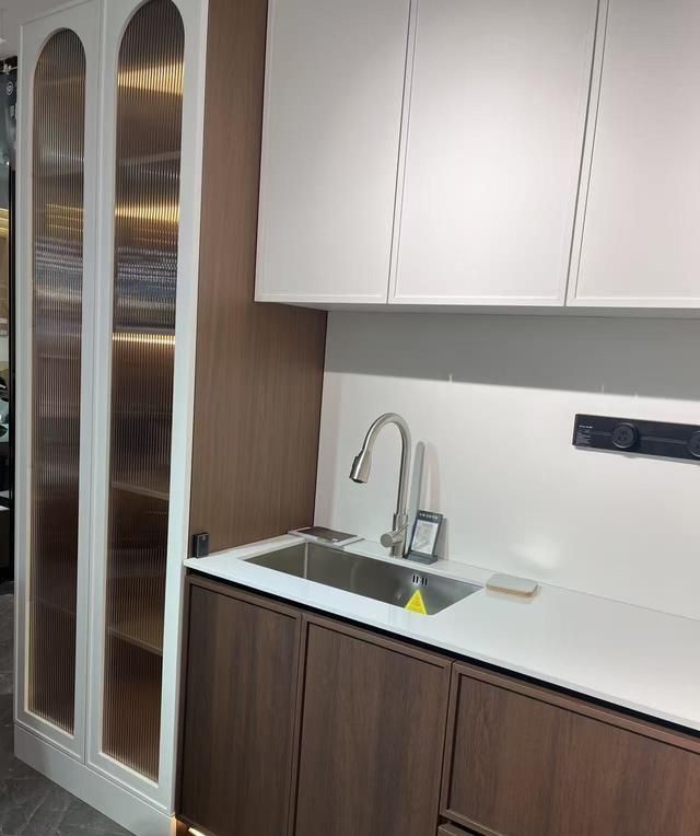 靠谱之选：叶翔雅胜居助力高品质衣帽间定制 - 家居知识