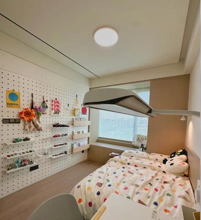 小户型必学！7种“大白墙高级用法”，不挂画也能出片！ - 家居知识