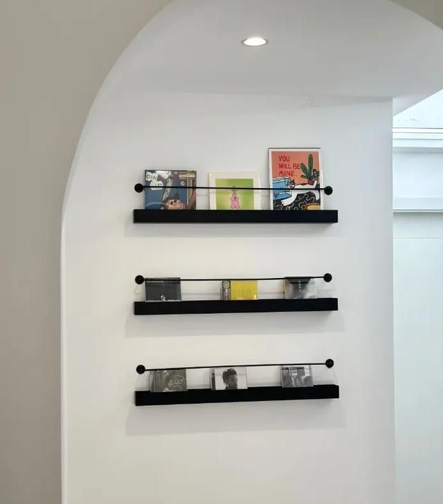 小户型必学！7种“大白墙高级用法”，不挂画也能出片！ - 家居知识