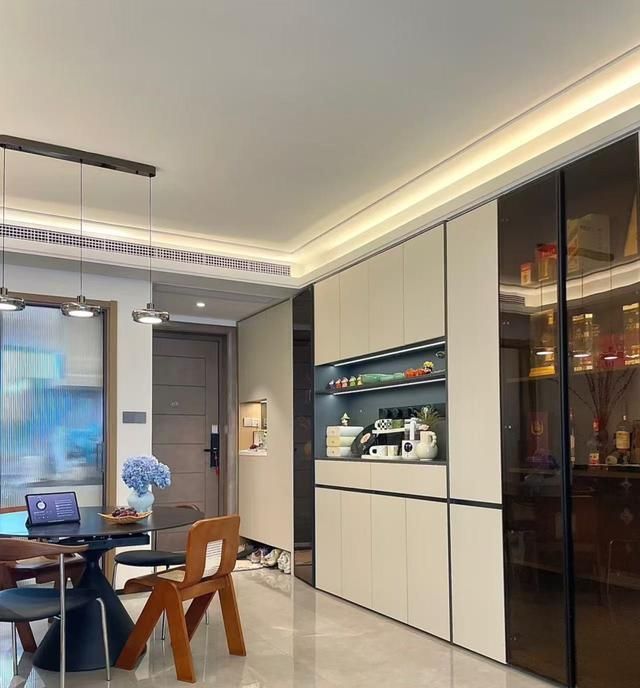 浙江一女子晒出120m²的家，仅电视柜就让无数人效仿，太高级了 - 家居知识