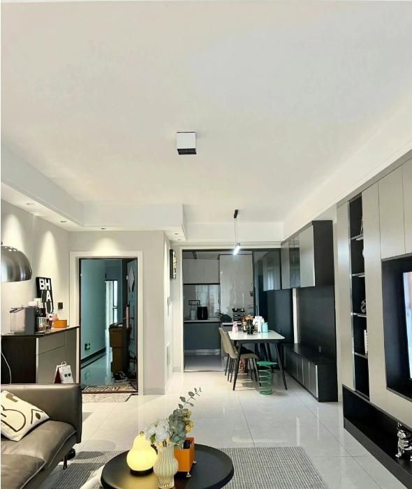 现代简约风格的，看着简单干净，住着舒服，而且越看越好看。 - 家居知识