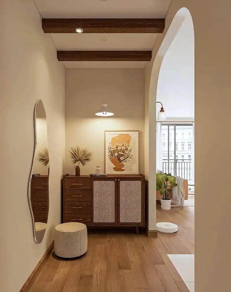 奶油风过时了？2026年更流行“奶油中古混搭”，温柔又有故事感 - 家居知识