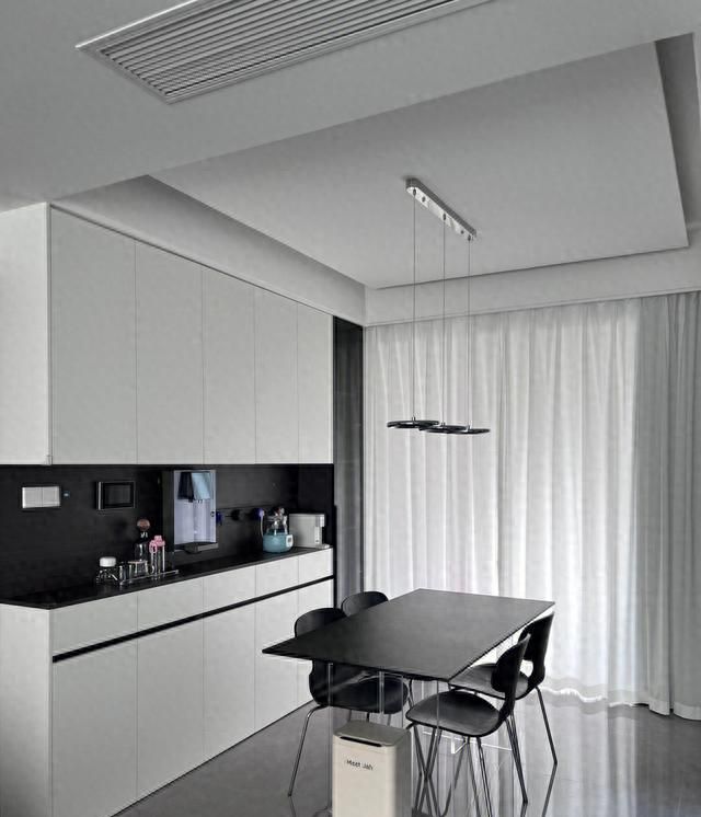 2026年餐边柜设计趋势，功能与美学的完美融合