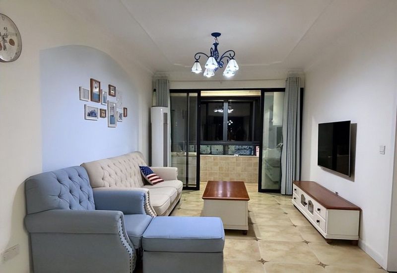 看她家装修的地中海风格，不做吊顶很简单，全屋打扫干净还没入住 - 家居知识