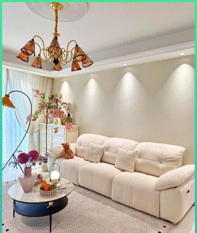 8万打造治愈系奶油风小家，邻居参观后直呼要抄作业！