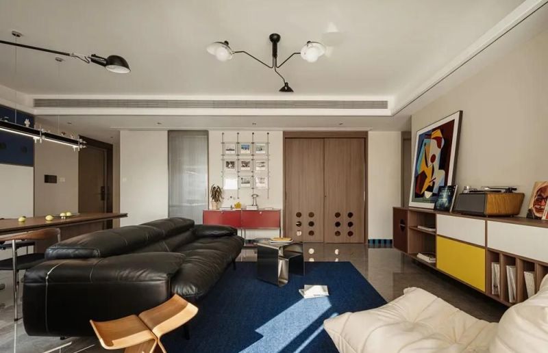 设计师以复古、包豪斯与孟菲斯混搭风格为基调进行改造 - 家居知识