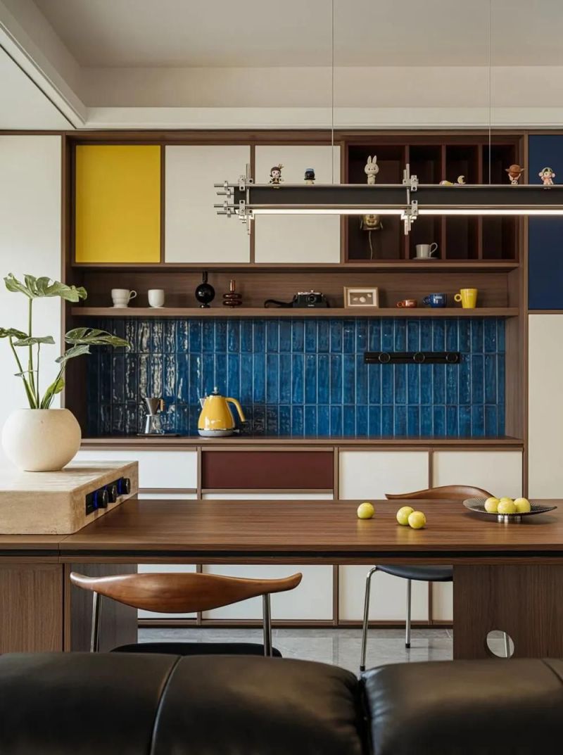 设计师以复古、包豪斯与孟菲斯混搭风格为基调进行改造 - 家居知识