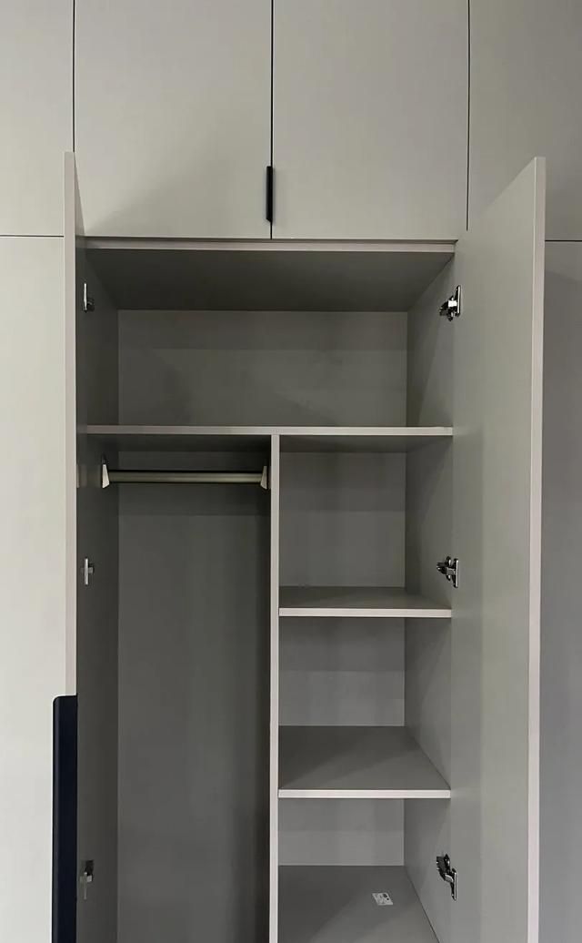 定制衣柜时，别问老板“多少钱”，真正懂行的，一般问这9个问题 - 家居知识