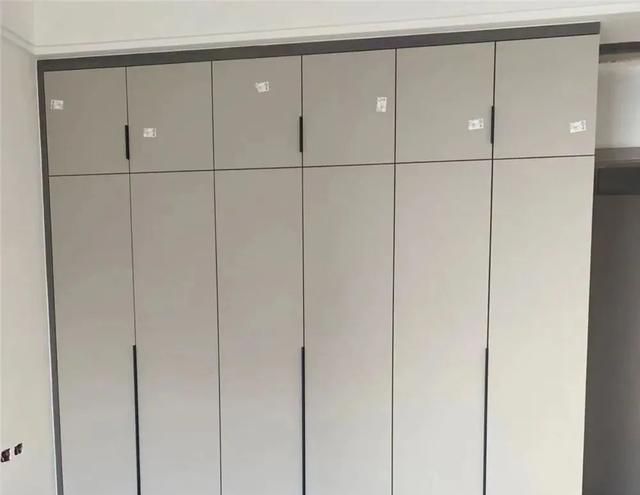 定制衣柜时，别问老板“多少钱”，真正懂行的，一般问这9个问题 - 家居知识