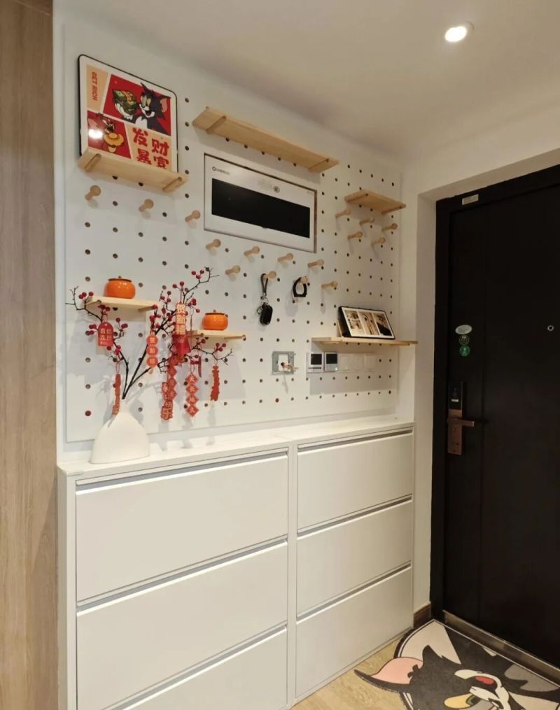 进门没有玄关怎么做鞋柜？看完年轻人家的设计，我真想砸了重装 - 家居知识