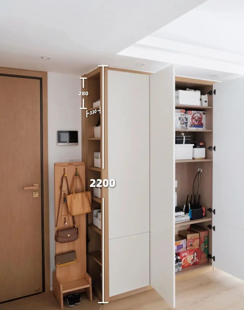 进门没有玄关怎么做鞋柜？看完年轻人家的设计，我真想砸了重装 - 家居知识