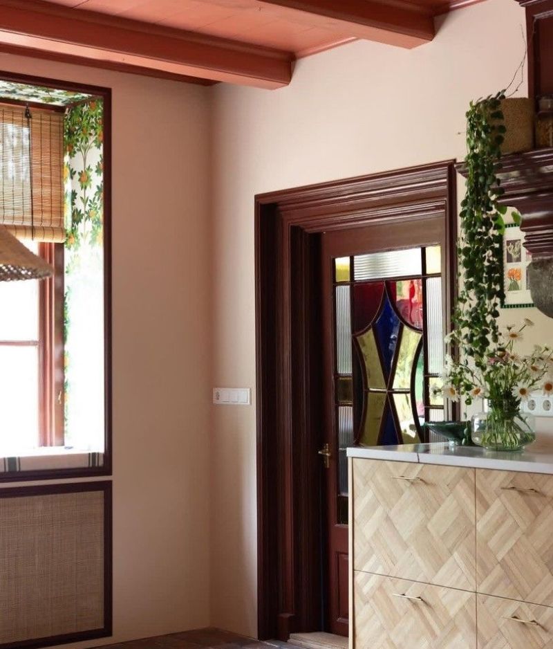 荷兰女主的老房，大胆配色混合风格温暖迷人，展现与众不同的风采 - 家居知识