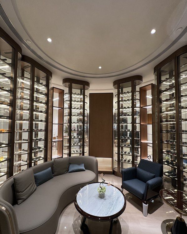 酒柜定制深度攻略：品牌、价格与靠谱之选 - 家居知识