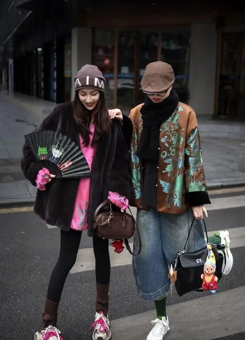 别把国风穿成服务员！新中式这3个混搭思路，显瘦时髦还高级！ - 家居知识