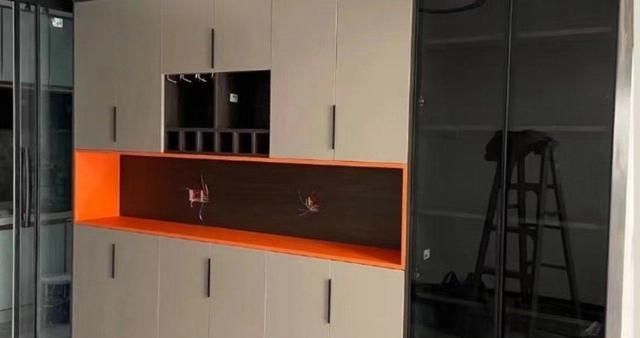 6种最丑的全屋定制柜子设计！大牌板材秒变土味现场，你踩坑了吗 - 家居知识