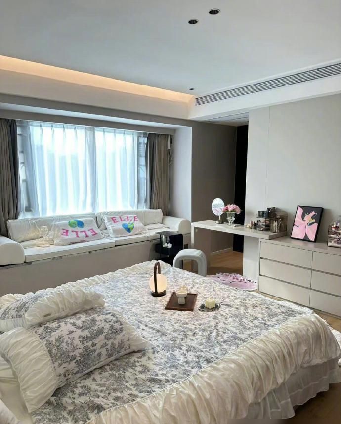 发现一户人家的家火了！装修那叫一个高级，尤其浴室太抢眼 - 家居知识