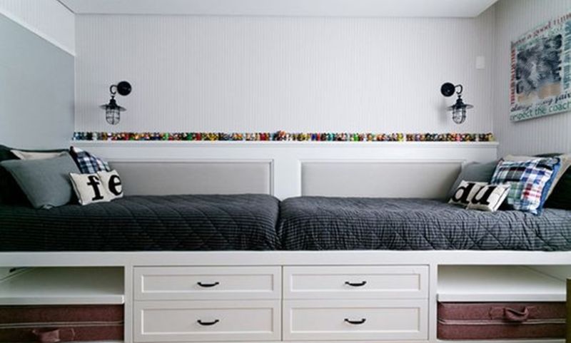 榻榻米做长一点，2头各是一张床，不用爬上爬下，比高低床方便 - 家居知识