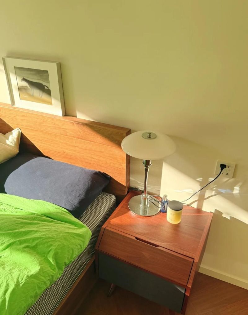 让年轻人的“床头柜平替”惊到了！只要换一个思路，既省钱又实用 - 家居知识