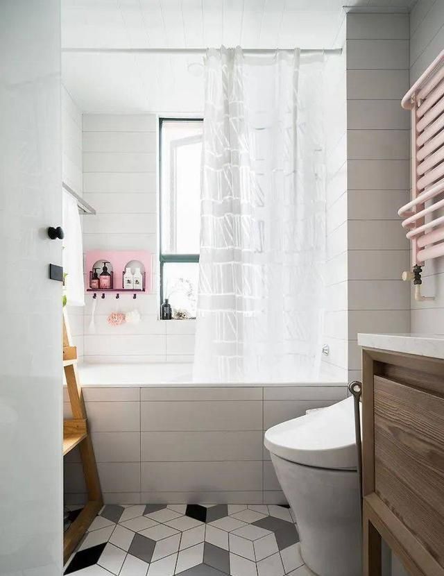 135㎡舒适北欧3室2厅，多功能书架实用性逆天； - 家居知识