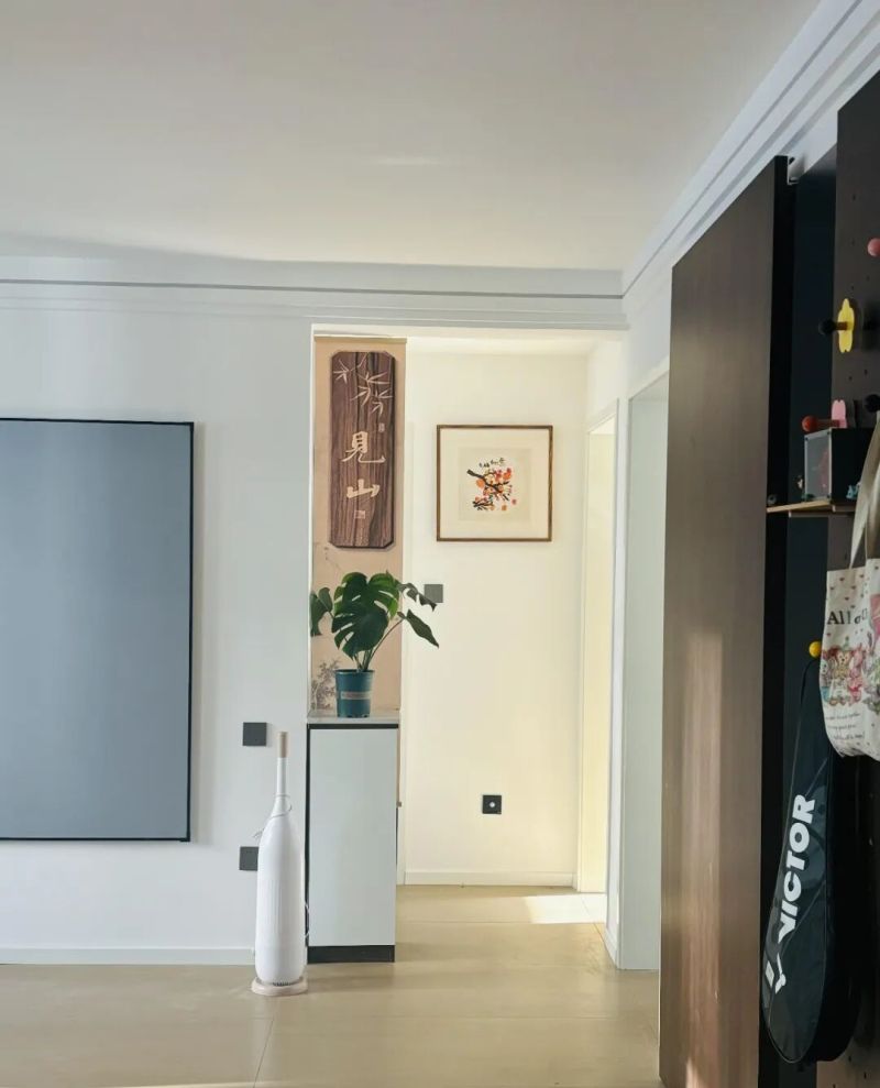 进门就能看见厕所怎么办？看看年轻人家里的设计，那叫一个高级 - 家居知识