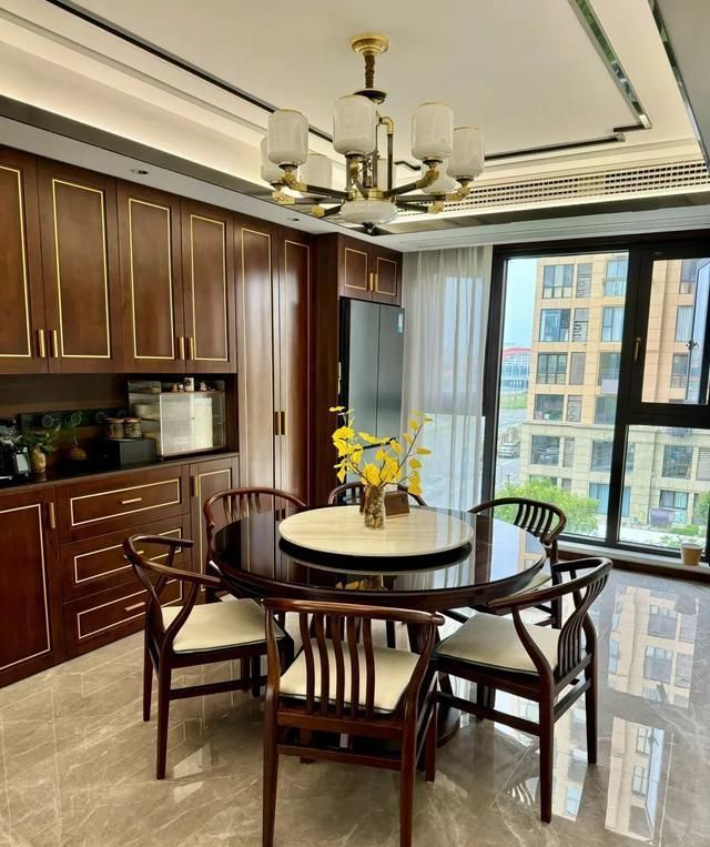 一女子晒住了5年的新中式家，全屋干净得像新装修 晒给大家瞧瞧； - 家居知识