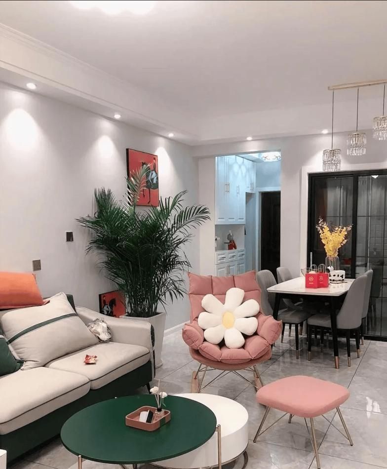 轻奢美宅秘籍：揭秘家居大方温馨之道，惹人羡慕不已！ - 家居知识