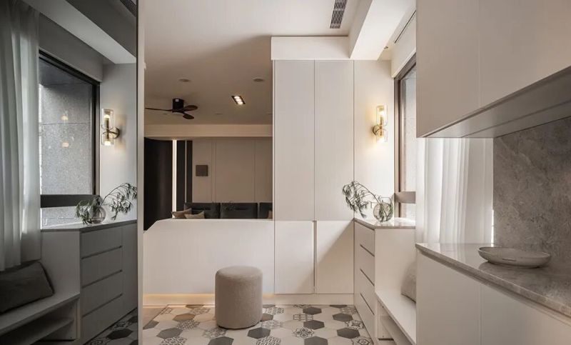 一家四口住进281㎡意式透天，浮岛设计拿捏全家松弛感 - 家居知识