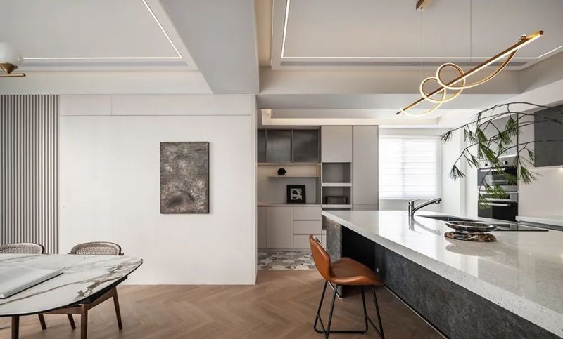 一家四口住进281㎡意式透天，浮岛设计拿捏全家松弛感 - 家居知识