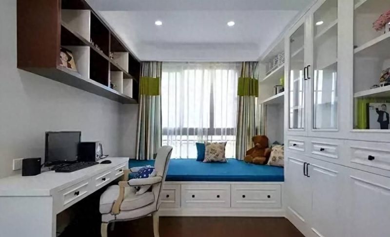 130平美式精装，邻居羡慕我家创意飘窗，简约变奢华 - 家居知识