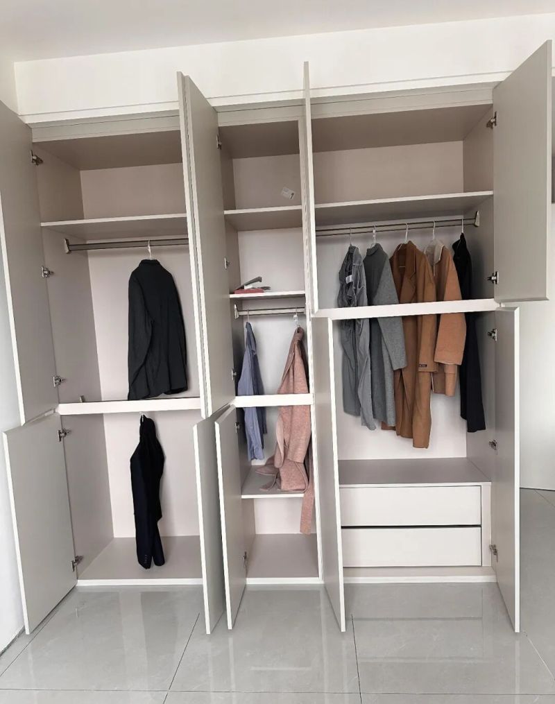 年轻人不做定制衣柜了？学网友的衣柜做法，只挂不叠，收纳力好强 - 家居知识