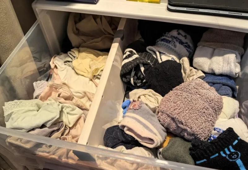 床头柜凉透了！已逐渐退出家庭！看年轻人的新式做法，高级还实用 - 家居知识