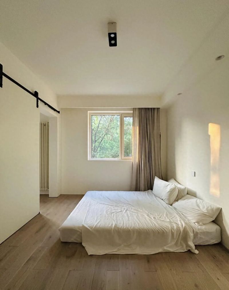 年轻人为何抛弃传统床？新式睡眠方式展现顶级生活智慧