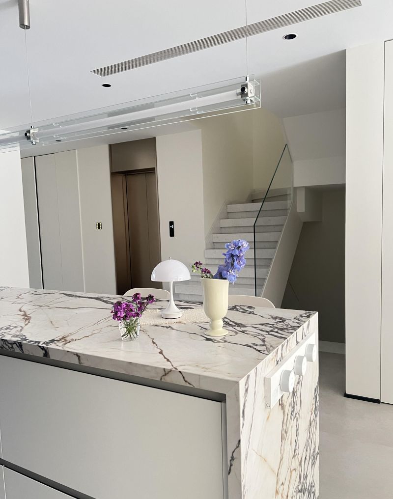 上海设计师｜这套意式极简复式，落地即封神🔥 - 家居知识