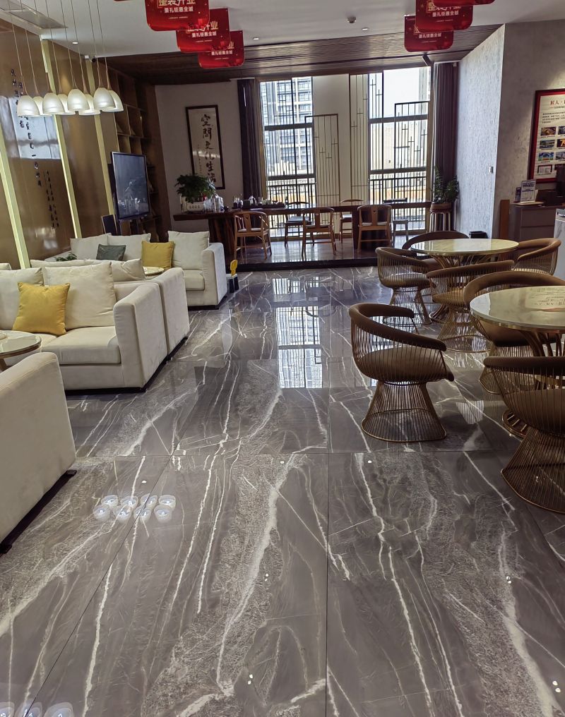 装修公司选购要点、侘寂风格魅力解析及室内设计收费指南